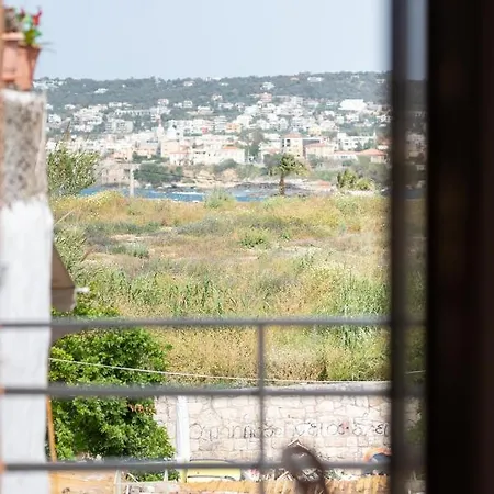 Nem Home, Amazing 1 Bedroom House