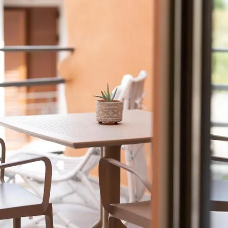 Nem Home, Amazing 1 Bedroom House Chania (Crete)