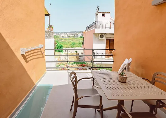 Nem Home, Amazing 1 Bedroom House Vakantiehuis